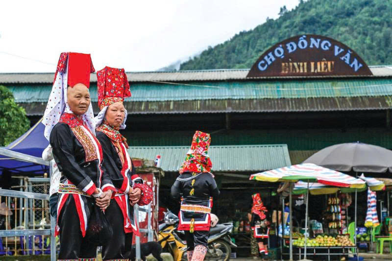 Chợ Đồng Văn - Bình Liêu (Ảnh: Sưu tầm)