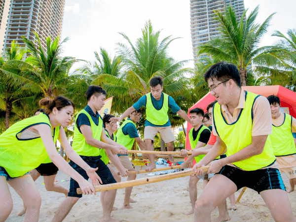 Tour Hà Nội | Biển Hải Tiến | Team Building | Gala Dinner